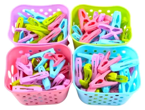 Canasto con Broches Plástico para Ropa 24pcs